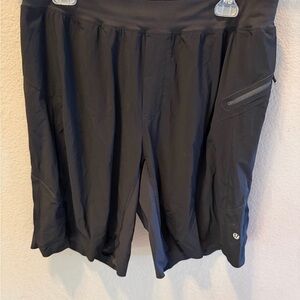 Lululemon Men’s Training Shorts Black Size Large 9” Inseam Athletic Gym Run